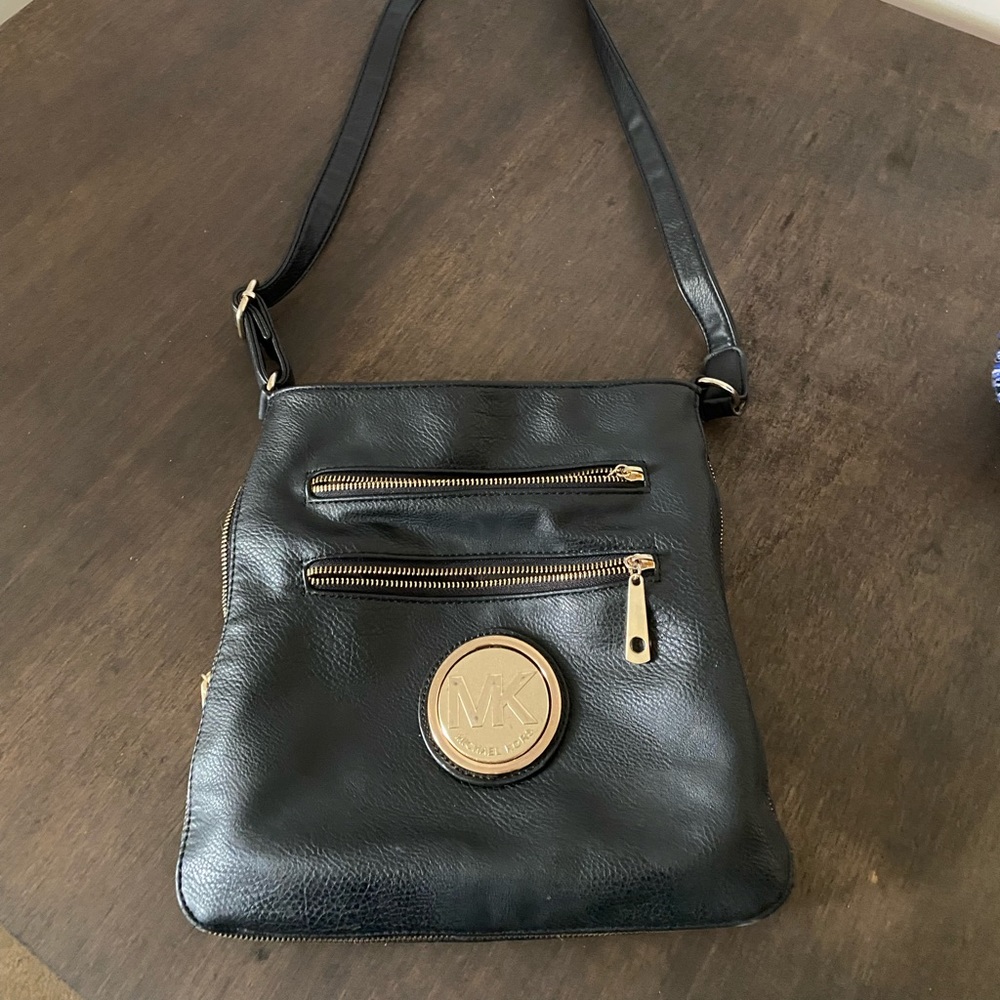 Michael Kors crossbody purse